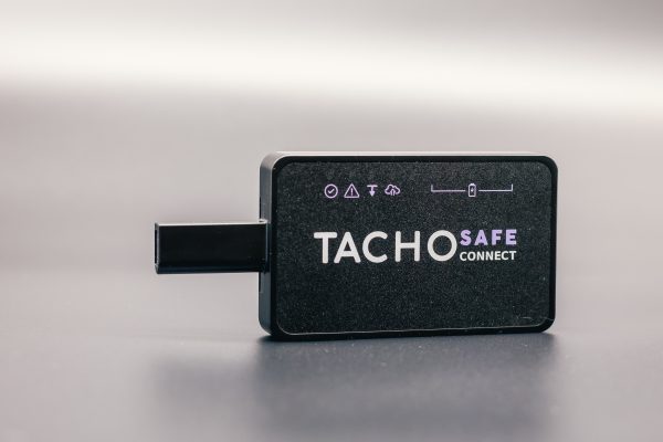 TachoSafe Connect - a legújabb, univerzális Tachográf- és kártyaletöltő készülék - Image 2